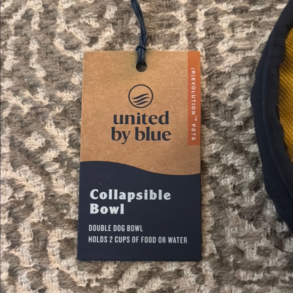 United By Blue Collapsable Dog Bowl - Picture 4 of 8